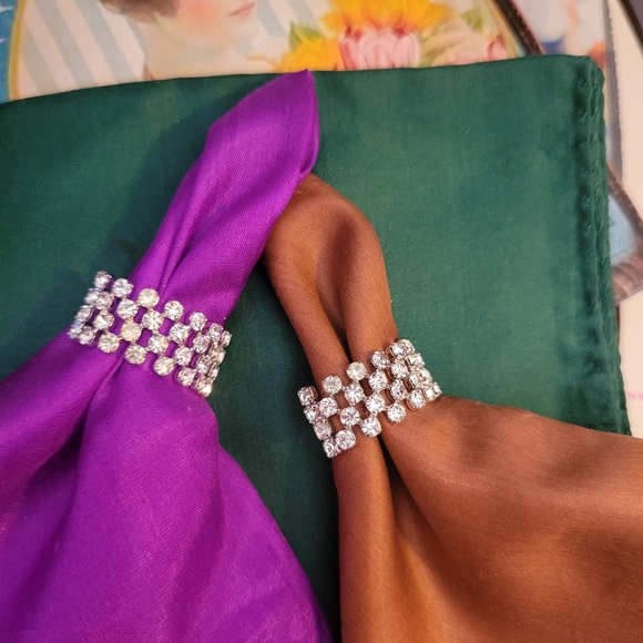 Western Germany Rhinestone Clip On Vintage Earrings ~ Costume Jewelry ~ Sparkle! - Picture 7 of 16